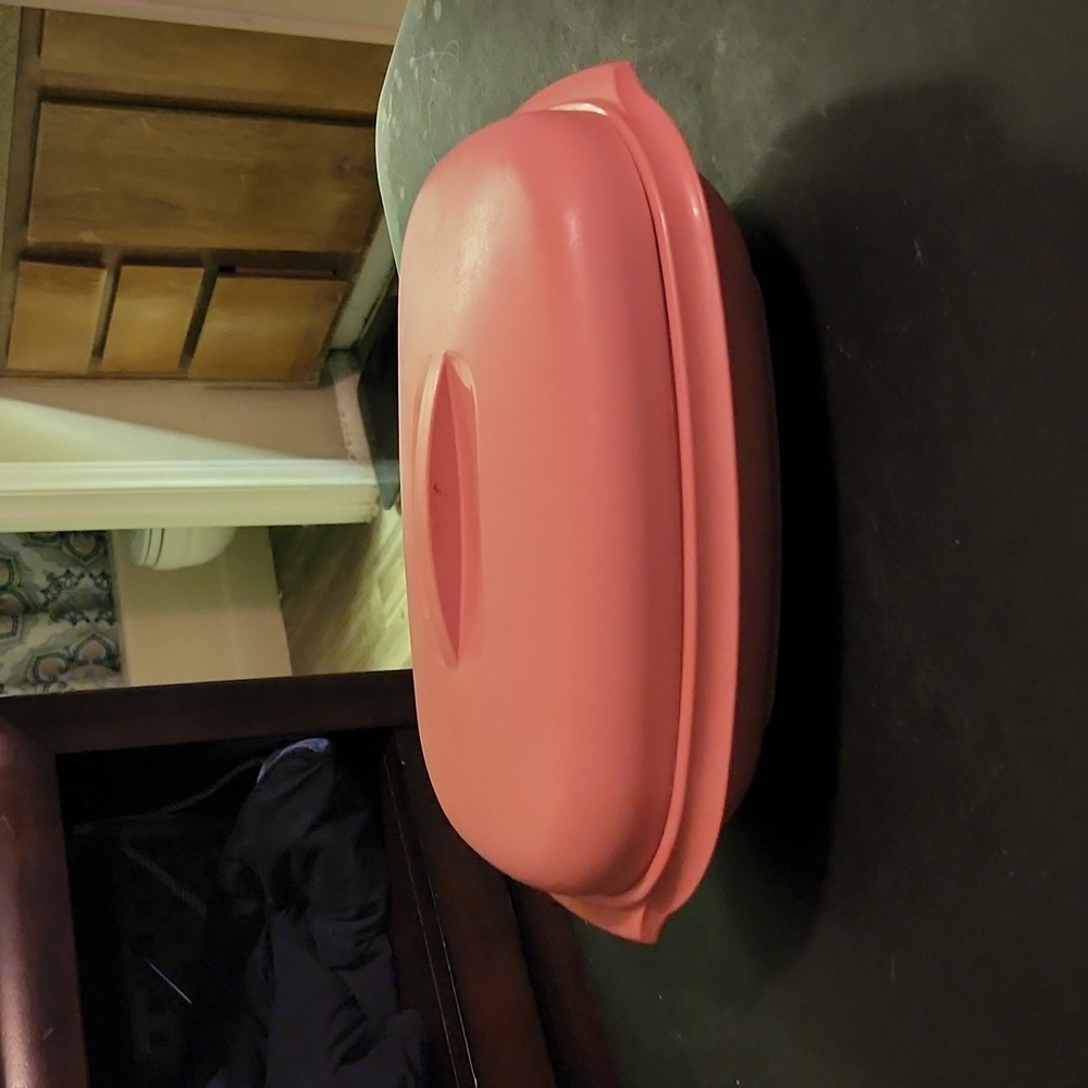 Vintage Tupperware microwave steamer